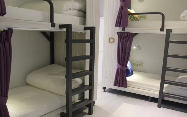 4Plus Hostel