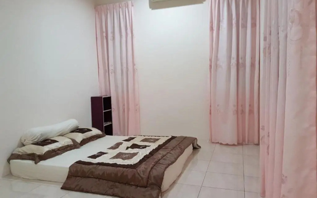 Big Garden Homestay