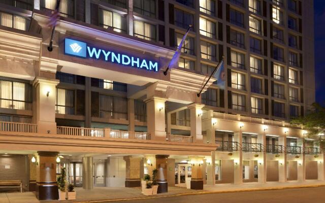 Отель Wyndham Boston Beacon Hill вид на фасад