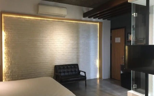 Peng Hu 616 B&B