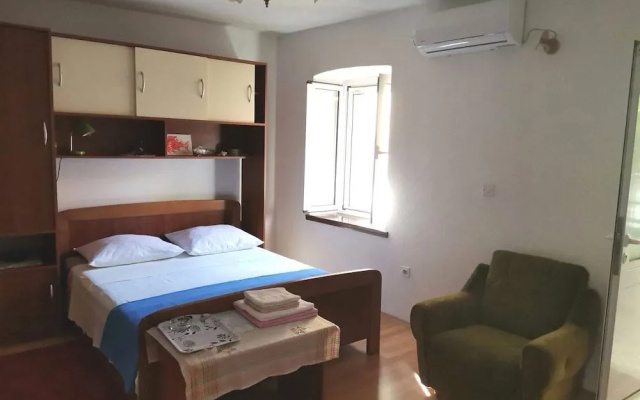 Apartments Lidija