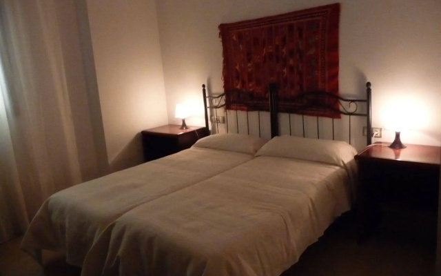 Apartamentos Turísticos La Encarnación