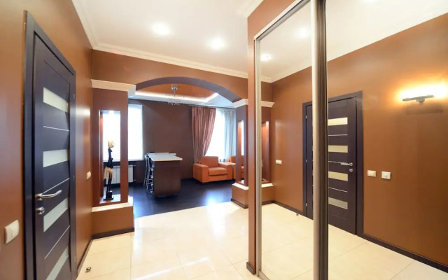 KievApts Maydan Apartments
