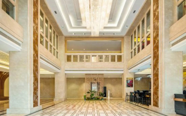 Hampton Hotel