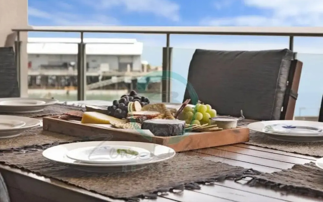 ZEN PARADISE - 2BR Waterfront Ocean View