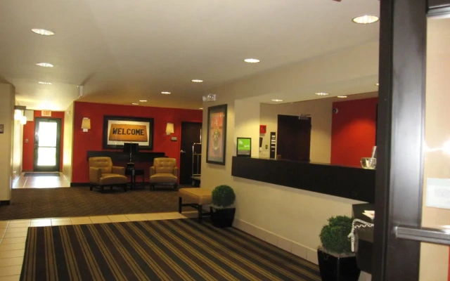 Extended Stay America - Los Angeles - Valencia