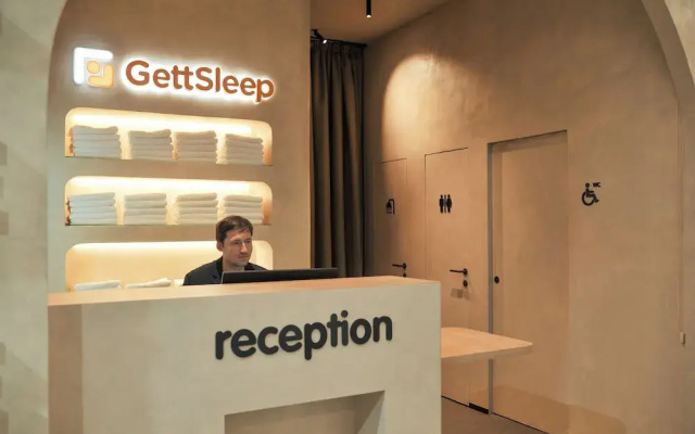 GettSleep Madrid Capsules - Terminal T4S, Departures