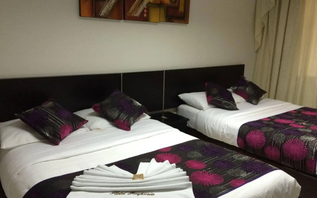 Hotel Imperio la 16