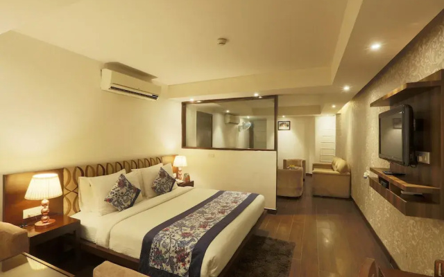 Arch Plaza - Near Yashobhoomi Convention Centre Dwarka