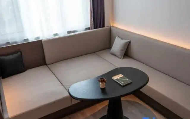 Atour Origin Hotel Dalian Hongxinghai Coastal Park