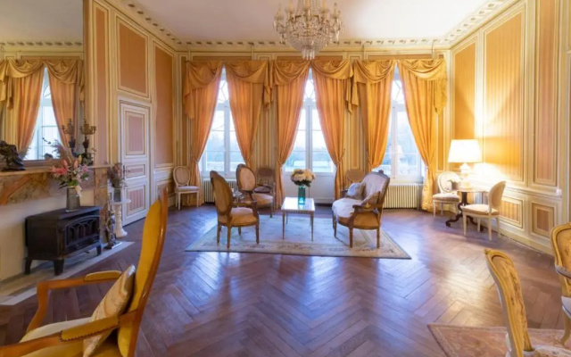 Chateau du Hallay