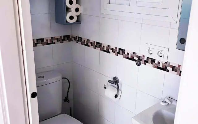 Estudio con Terraza y aire acondicionado