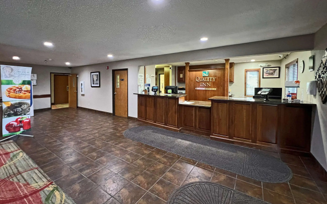 Quality Inn Mitchell I-90