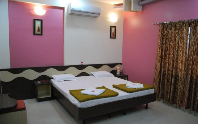 Hotel Tirupati
