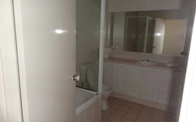 Regent Court Holiday Apartments