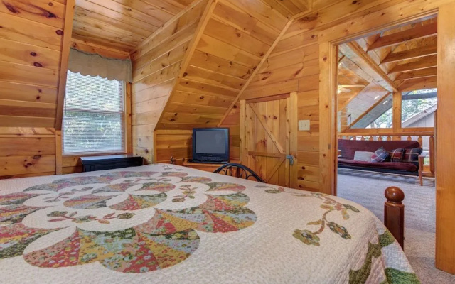 Mountain Flower by Jackson Mountain Rentals