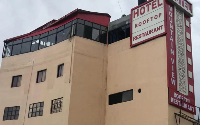 Hotel Mountain View And Rooftop Restaurant