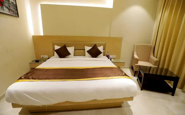 Hotel Skylark