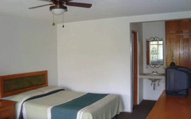 Hotel Bungalows Las Rosas