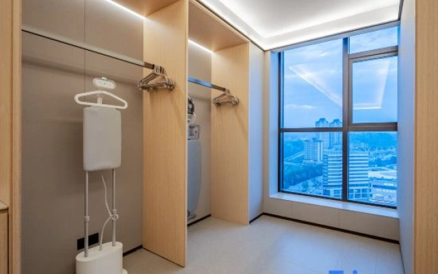 JI Hotel (Chongqing Fuling Baihui Plaza)