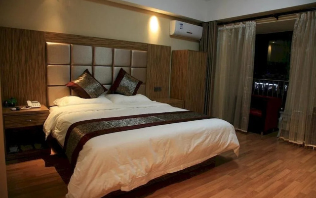 Ningxia Jinshi Kaiyuan Holiday Hotel