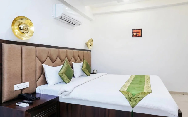 Treebo Trend Hotel A1