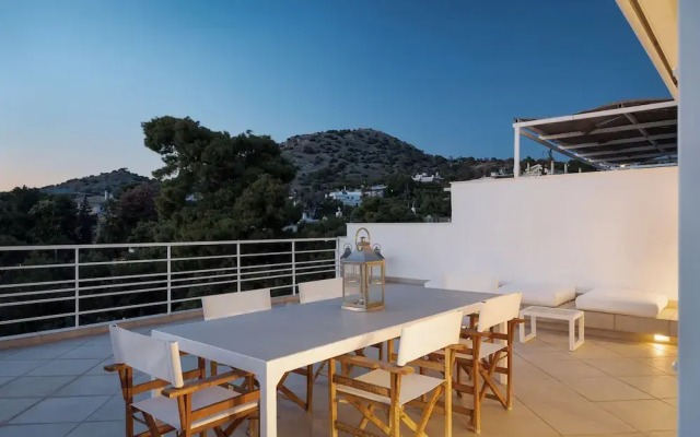 Vouliagmeni Exclusive Residence