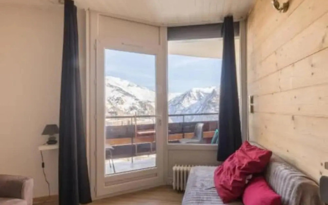 Charming Chalet in Bourella
