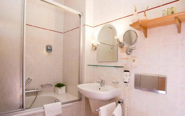 Hotel Heinz Plauen