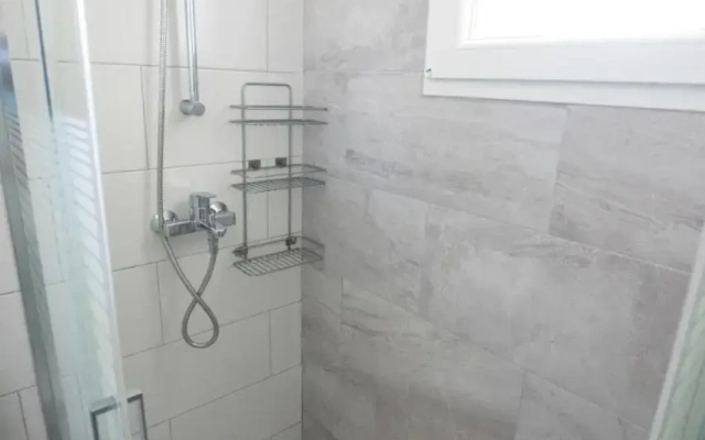 Glabur Stays - The Cozy 2 BDR - Nicosia City, Free Parking & Wifi, Welcomes You!!!