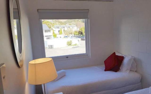 Akaroa Village Inn
