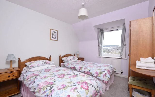 14 Tweed Cottage