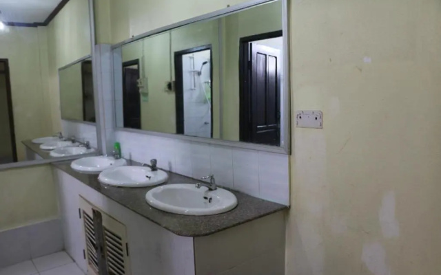 Отель HLD Vientiane