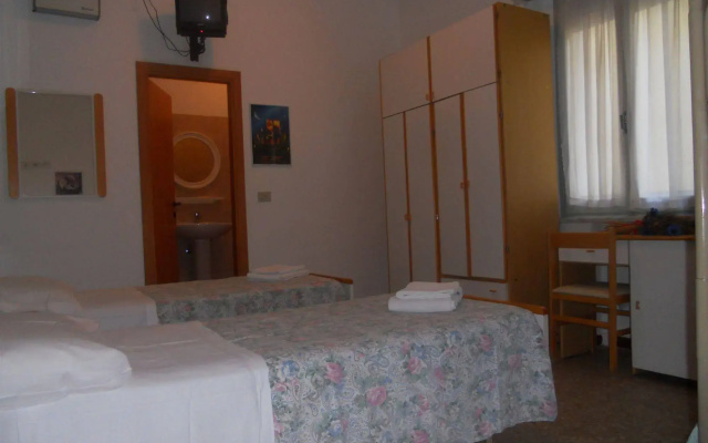 Hotel Pigalle