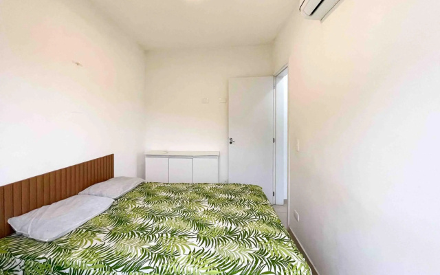 Apartamento Ubatuba, AR, Varanda Gourmet, Piscinas e 300mt Praia