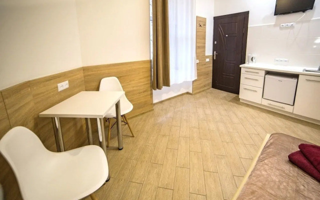 Апартаменты Smart, ул. Черновола, 21б
