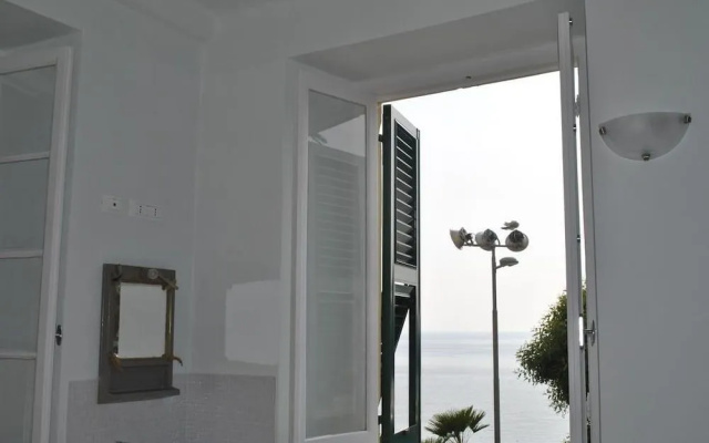 Al Piccolo Scoglio - Room & Breakfast