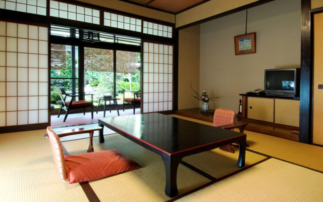 Ooedo Onsen Monogatari Premium Saiki Bekkan