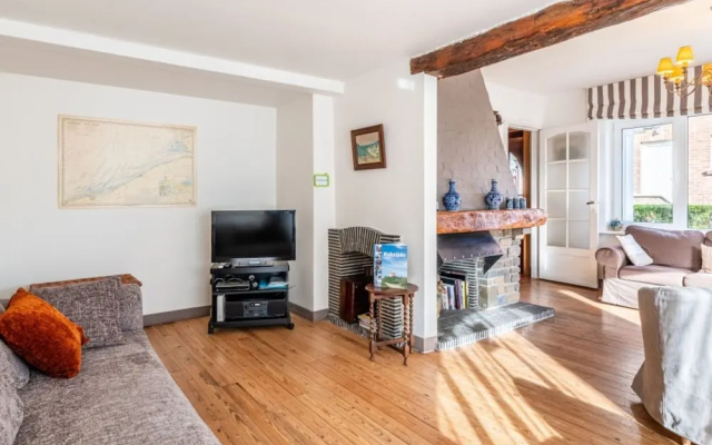 Villa Near De Panne Beach With Sea Views