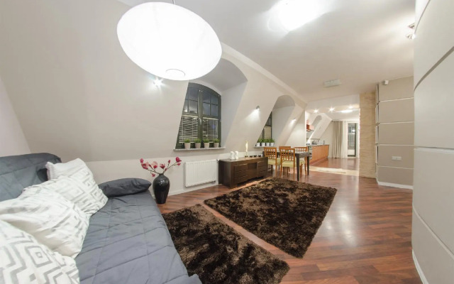 Dom  House Apartments Monte Cassino - Haffnera