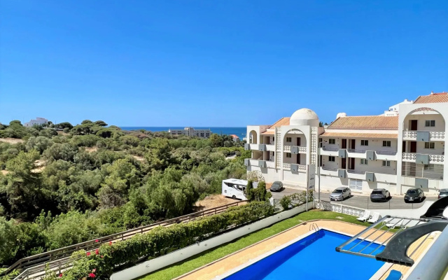 Albufeira Classic 1 With Pool by Homing