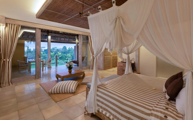 Курортный отель Wapa di Ume Ubud Resort & Spa