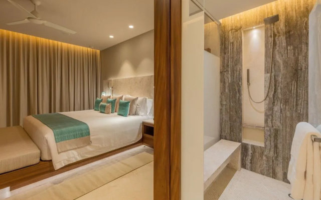 Solaz Signature Suites