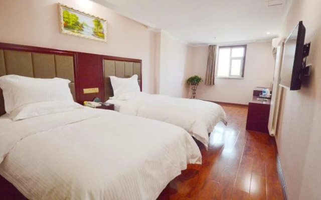 GreenTree Inn NanJing Lukou KongGang General Avenue Express Hotel