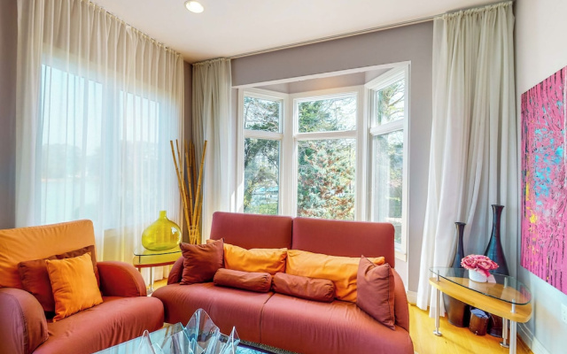 4BR House Winchester Creek Estate