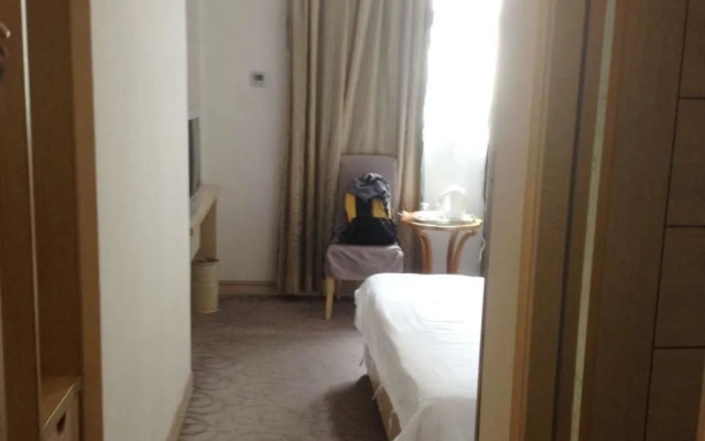 Super 8 Hotel-Shanghai Xu Jia Hui