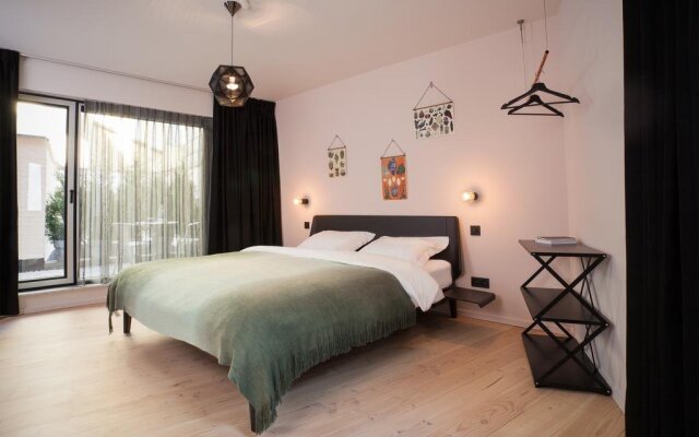 Отель B&B Lucy in the Sky Антверпен комната для гостей