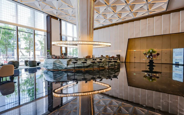 Отель Tonino Lamborghini Chengdu