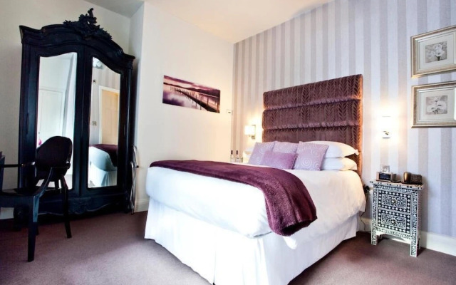 The Royal Hotel