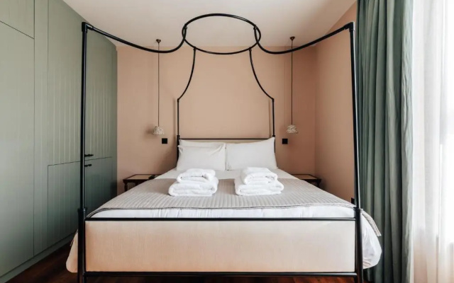Redland Suites - Apartment 5